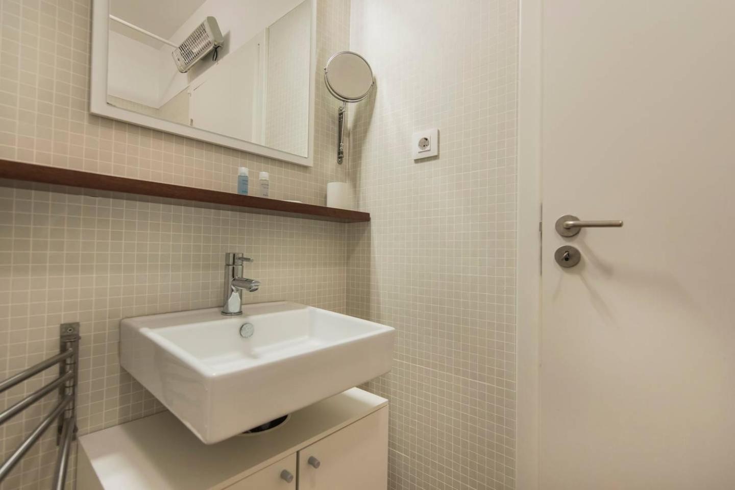 Comfortable Apartment In Campo Pequeno Lisboa Dış mekan fotoğraf